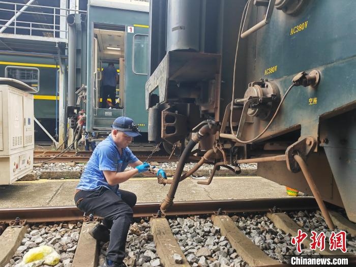 中越国际旅客列车5月25日起恢复开行